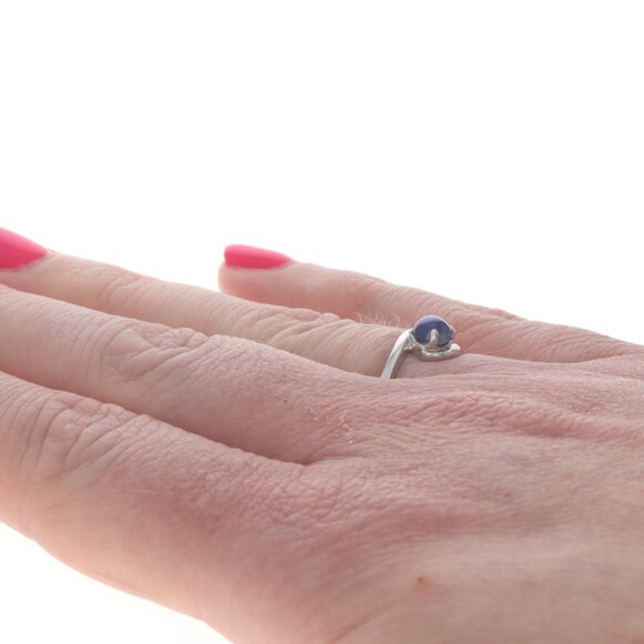 White Gold Lab-Created Star Sapphire Solitaire Bypass Ring - 10k Rd Cab .80ct - Picture 4 of 6